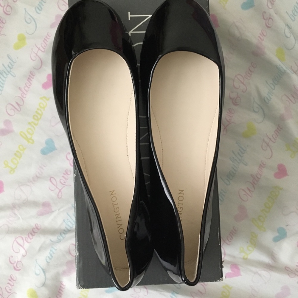 Black flats